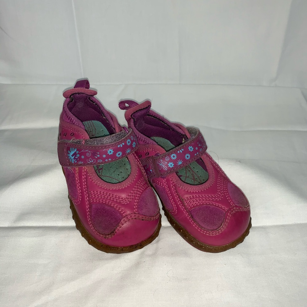 Merrell Mary Jane pink shoes